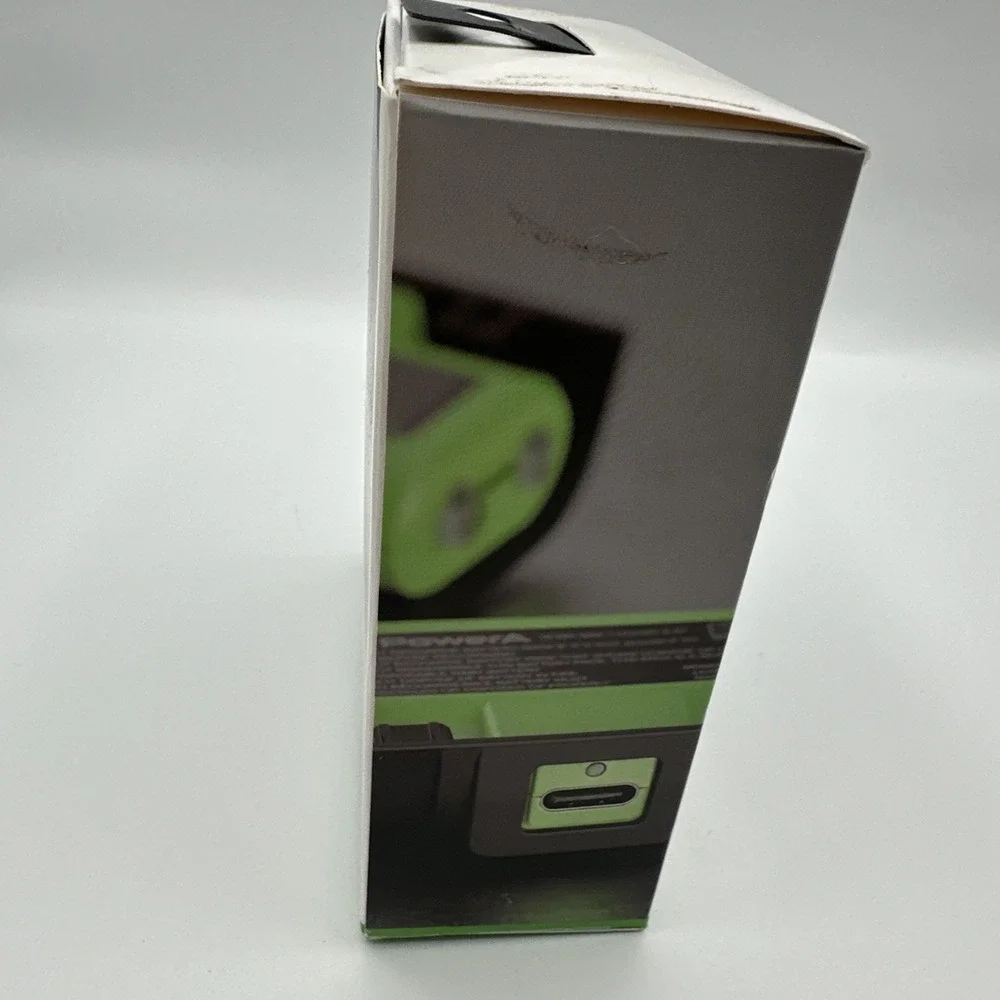 PowerA - Play & Charge Kit for Xbox Series X|S and Xbox One - Green USB-C